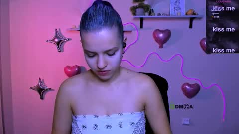 kaela_spell_ online show from February 2026 08:13:01 PM
