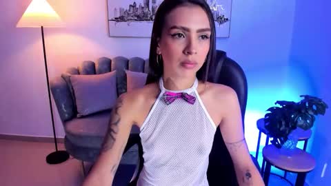 Snapshot of kaelith_belle chatting on February 2026 11:49:01 AM kaeliyh online show from February 2026 11:49:01 AM