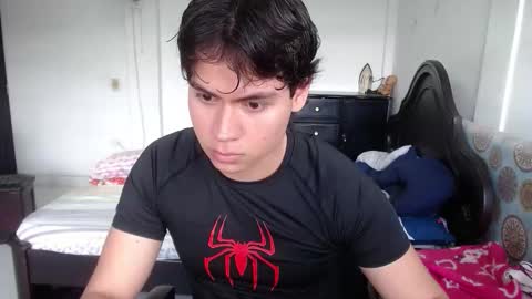 kafer online show from December 2025 06:25:01 PM