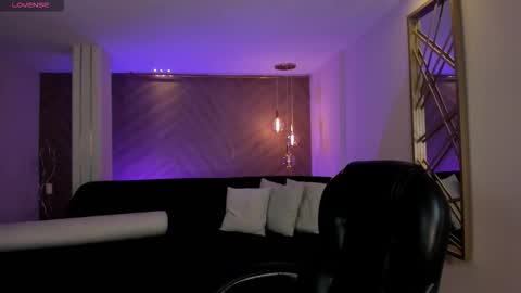 Kaia Ferreira online show from September 2025 11:57:01 AM