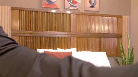 Snapshot of kaiawhite chatting on February 2026 09:37:02 PM kaiawhite online show from February 2026 09:37:02 PM