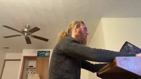 Kaiku77 online show from March 2026 05:13:02 PM