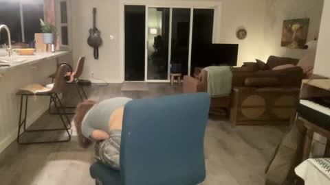 Kailee Smile online show from November 2025 04:18:02 AM