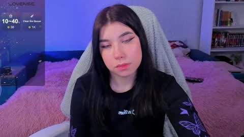 Snapshot of kailey_harris chatting on December 2024 06:20:02 PM Kailey NONUDE online show from December 2024 06:20:02 PM