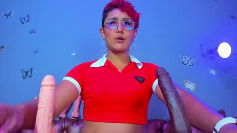 kaira_mosse_ online show from April 2026 01:41:01 PM