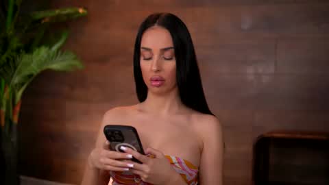 Snapshot of kairaandrews chatting on January 2026 07:29:01 PM Kaira online show from January 2026 07:29:01 PM