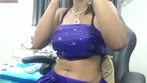 Kaira online show from May 2026 12:01:02 PM