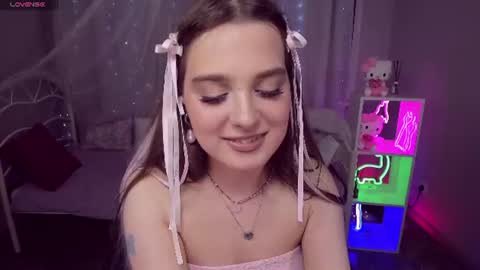 Kaisa online show from July 2026 07:16:01 PM