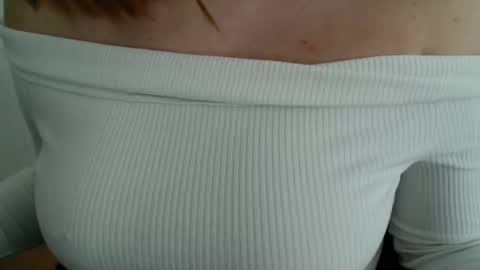 Snapshot of kaitlin_kk chatting on April 2026 10:09:01 AM Kaitlin online show from April 2026 10:09:01 AM