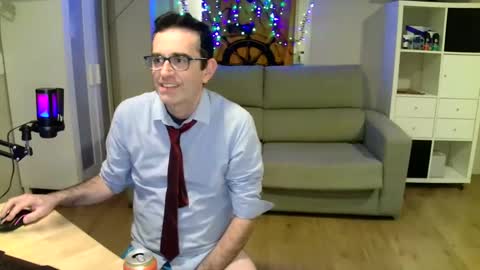 Snapshot of kalem48 chatting on December 2024 08:32:01 PM MusicMen49 online show from December 2024 08:32:01 PM