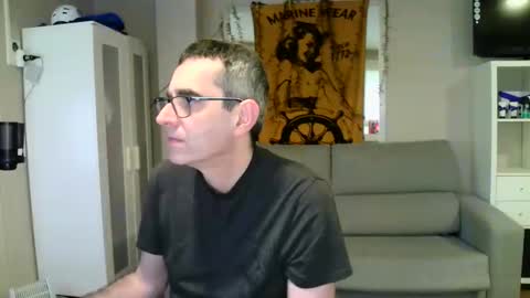 Snapshot of kalem48 chatting on January 2025 09:39:01 AM MusicMen49 online show from January 2025 09:39:01 AM