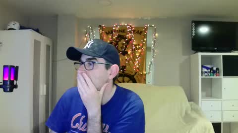 Snapshot of kalem48 chatting on February 2025 11:03:02 PM MusicMen49 online show from February 2025 11:03:02 PM