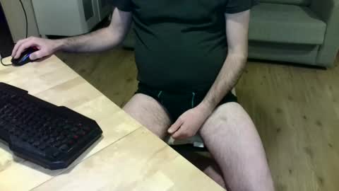 Snapshot of kalem48 chatting on February 2025 11:47:02 PM MusicMen49 online show from February 2025 11:47:02 PM