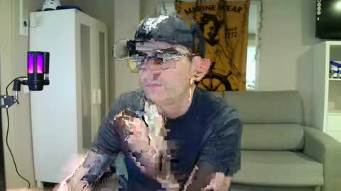 Snapshot of kalem48 chatting on February 2025 09:09:02 AM MusicMen49 online show from February 2025 09:09:02 AM