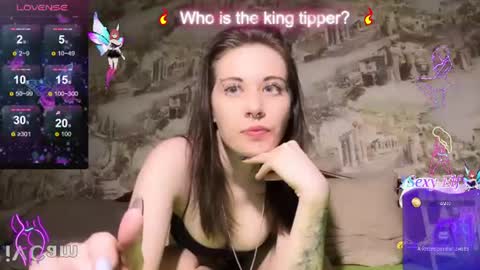 Hi my name is Kaley Today Im streaming with my friend Di  online show from August 2026 11:14:01 PM