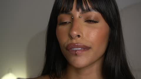 Snapshot of kaligray10 chatting on February 2025 09:04:01 PM kaligray10 online show from February 2025 09:04:01 PM