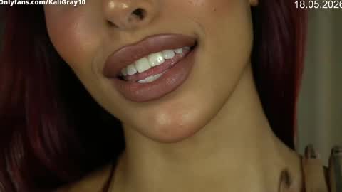 kaligray10 online show from May 2026 08:47:01 PM