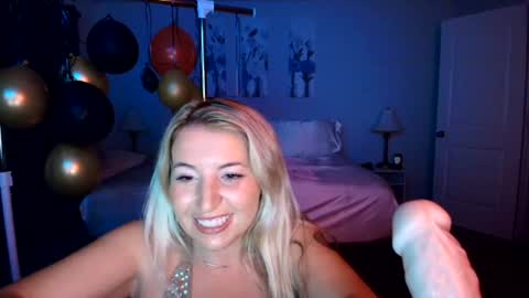Snapshot of kaliii_jones chatting on July 2026 03:44:02 AM Kaliii jones online show from July 2026 03:44:02 AM