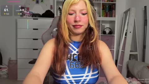  Kalina Kittie    online show from October 2025 10:40:02 PM