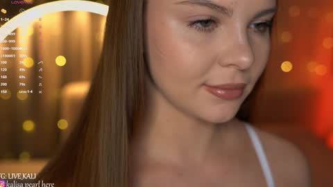 Snapshot of kalisa_pearl chatting on January 2025 03:44:01 PM Please call me Kalisa online show from January 2025 03:44:01 PM