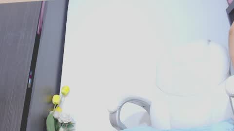 Hannah online show from May 2026 08:24:02 PM