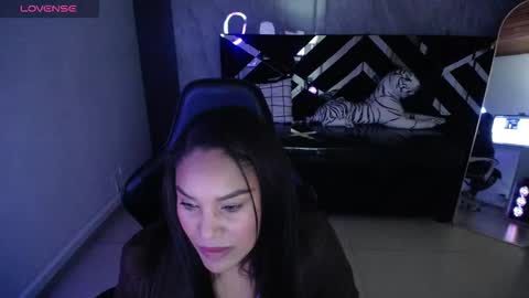 Kamala. Live 2100 - 600 online show from October 2025 03:45:01 AM