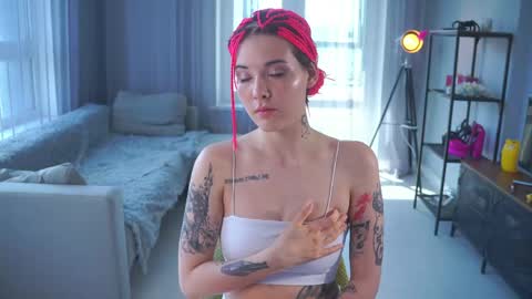 Amelia online show from June 2026 04:25:01 AM