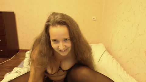 Snapshot of kameliy666 chatting on November 2025 09:48:02 PM Kameliy666 online show from November 2025 09:48:02 PM