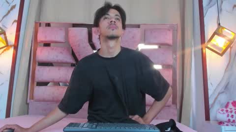 kameron and Nick online show from December 2025 07:51:01 PM