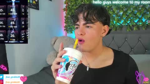 camilo  independent model online show from January 2025 06:10:01 AM