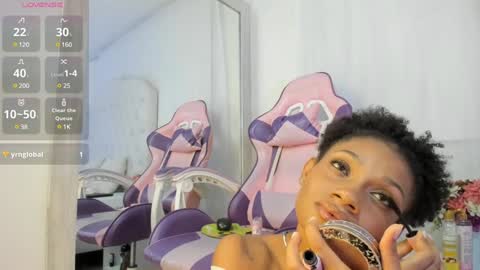 Snapshot of kamila_arias chatting on December 2024 10:23:01 PM online show from December 2024 10:23:01 PM