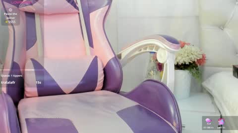 Snapshot of kamila_arias chatting on January 2025 10:15:02 PM online show from January 2025 10:15:02 PM