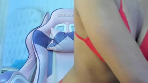 Snapshot of kamila_arias chatting on March 2025 12:01:01 PM online show from March 2025 12:01:01 PM