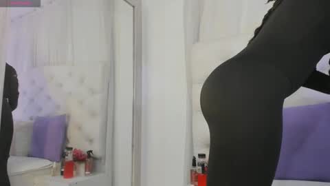 Snapshot of kamila_arias chatting on November 2025 02:07:02 PM online show from November 2025 02:07:02 PM