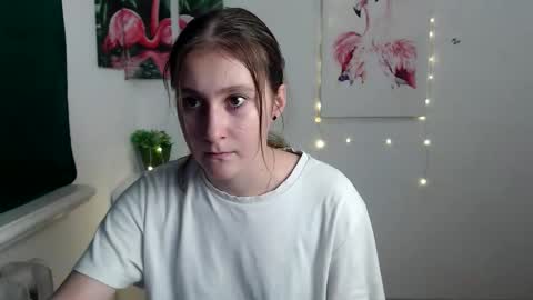 kamilla_love_ online show from October 2025 12:58:01 PM