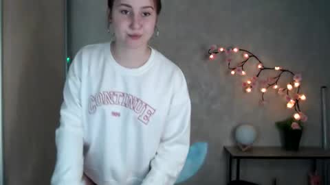 kamilla_love_ online show from May 2026 12:54:02 PM