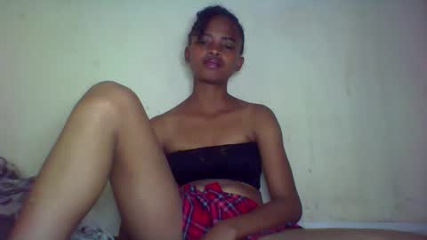 kamillah69 online show from November 2025 04:27:02 PM