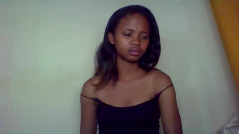 kamillah69 online show from November 2025 06:29:02 PM