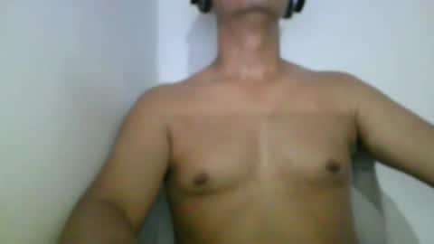Kamilo online show from December 2025 02:31:02 AM