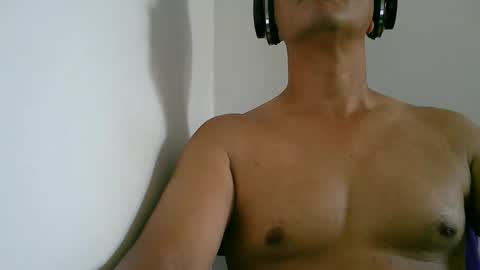 Kamilo online show from January 2026 06:00:02 PM