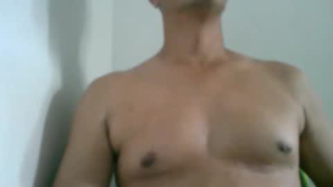 Kamilo online show from February 2026 07:56:01 PM