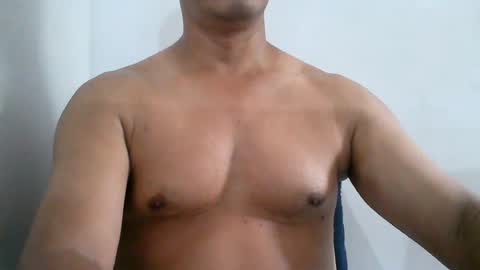 Snapshot of kamilo69_ chatting on July 2026 12:52:01 PM Kamilo online show from July 2026 12:52:01 PM