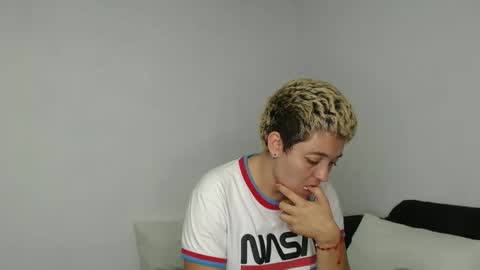 kammy   y   camila online show from March 2026 01:23:01 AM