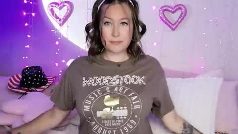 kamrynmarie69 online show from June 2026 01:19:01 AM