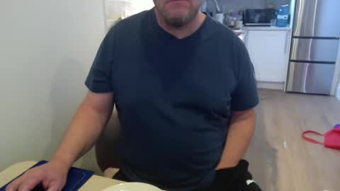 Snapshot of kanadians chatting on February 2026 05:47:02 PM Cam with Me Vixens DM me online show from February 2026 05:47:02 PM