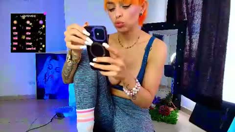 hello  Im Danni online show from July 2026 01:07:01 PM