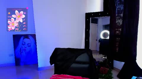 hello  Im Danni online show from July 2026 12:48:02 PM