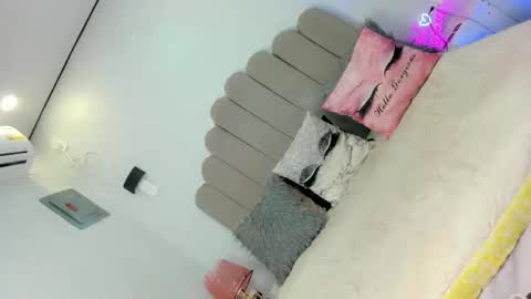 my ig ts kandy69 online show from February 2025 10:20:02 PM