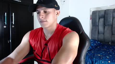 Snapshot of kane_coleman chatting on December 2024 07:16:02 PM K A N E online show from December 2024 07:16:02 PM