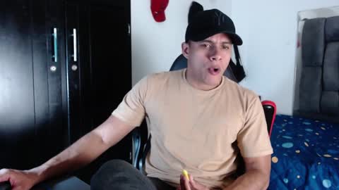 Snapshot of kane_coleman chatting on December 2024 01:56:01 AM K A N E online show from December 2024 01:56:01 AM